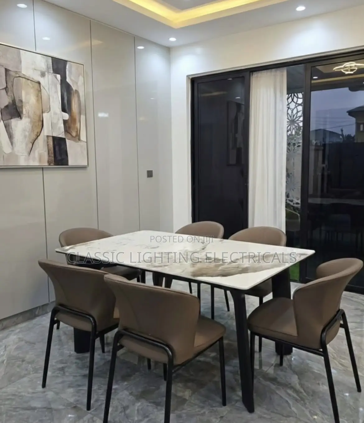 6 Seater Dining Table