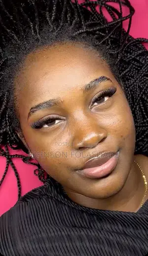 Lash Extensions Training and Services