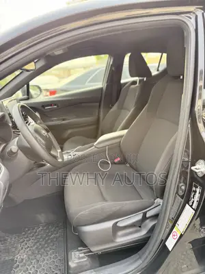 Toyota C-HR LE FWD 2019 Black
