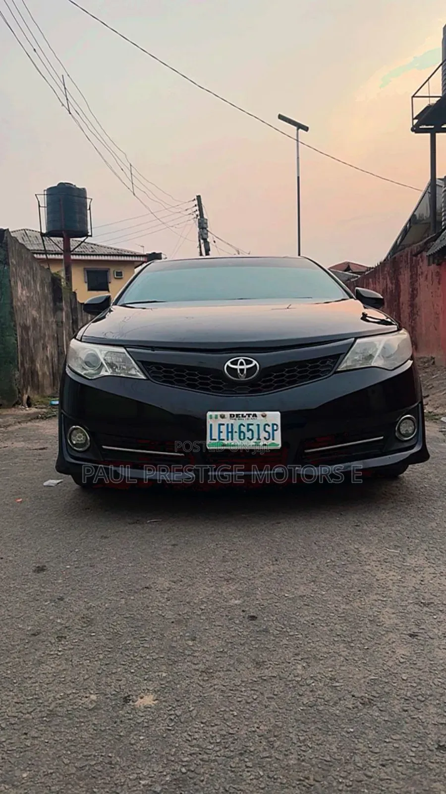 2013 Toyota Camry LE 4dr Sedan (2.5L 4cyl 6A)