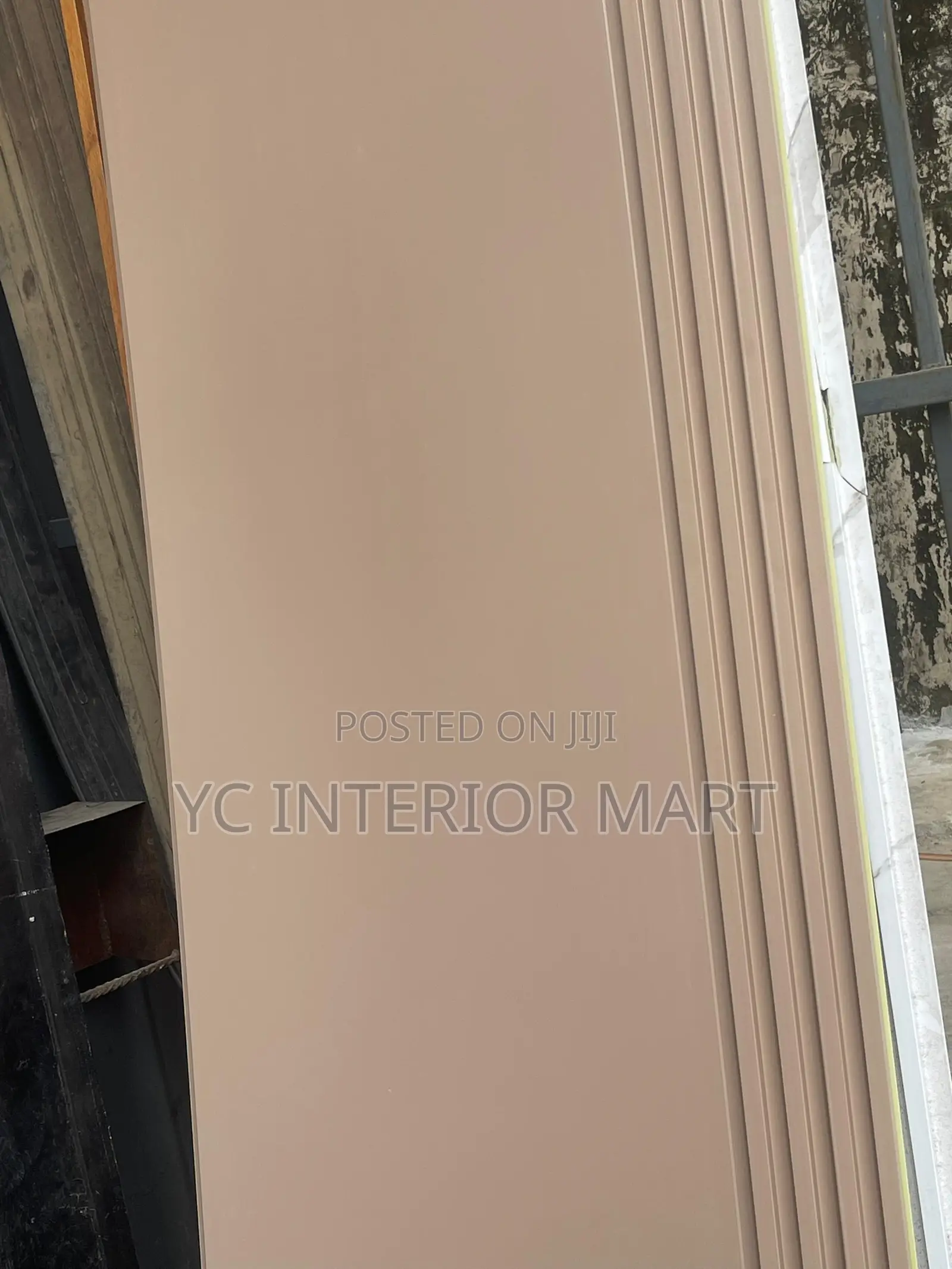 Luxe Glossy Board