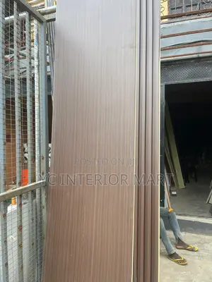 Luxe Glossy Board
