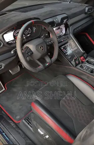Lamborghini Urus 2024 Gray