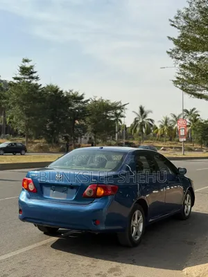 Toyota Corolla 2011 Blue