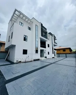 4bdrm Duplex in Magodo for sale