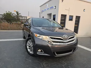 Toyota Venza AWD 2011 Gray