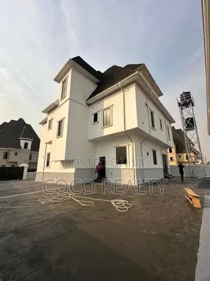 6bdrm Duplex in Lokogoma for sale