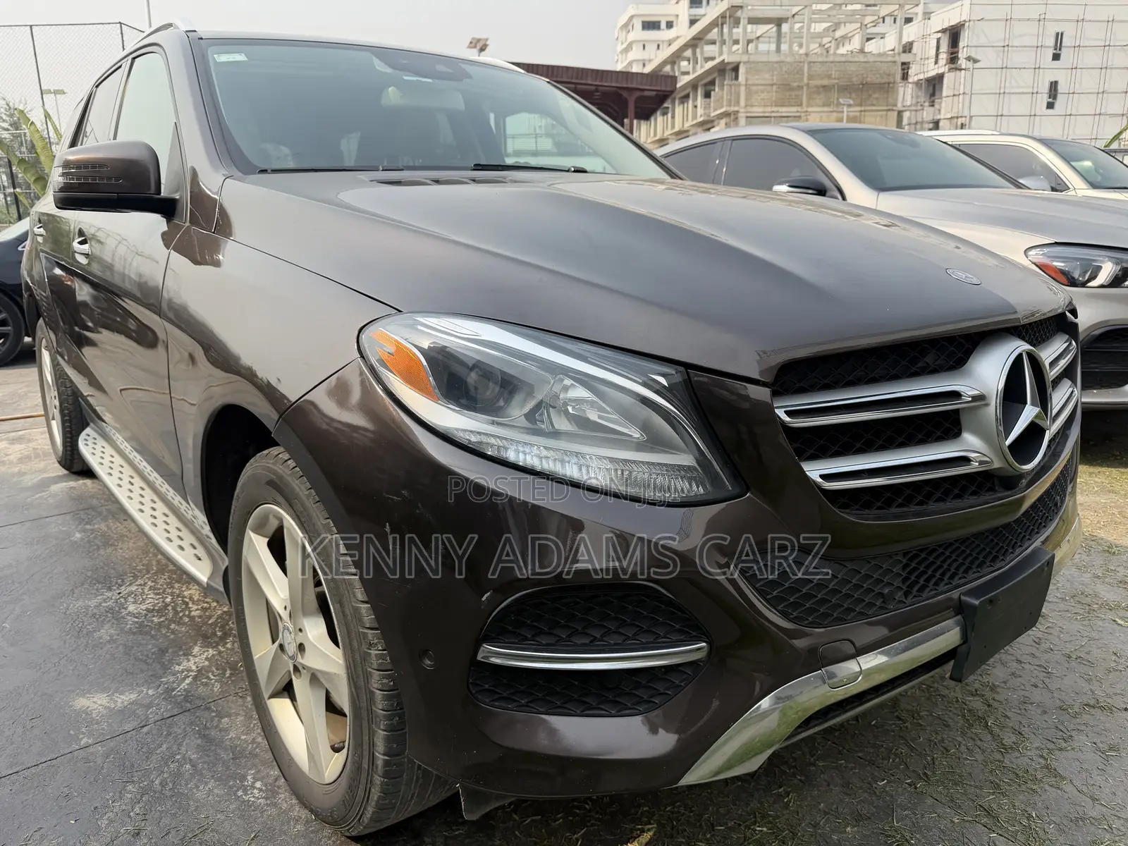 Mercedes-Benz GLE-Class 2016 Brown