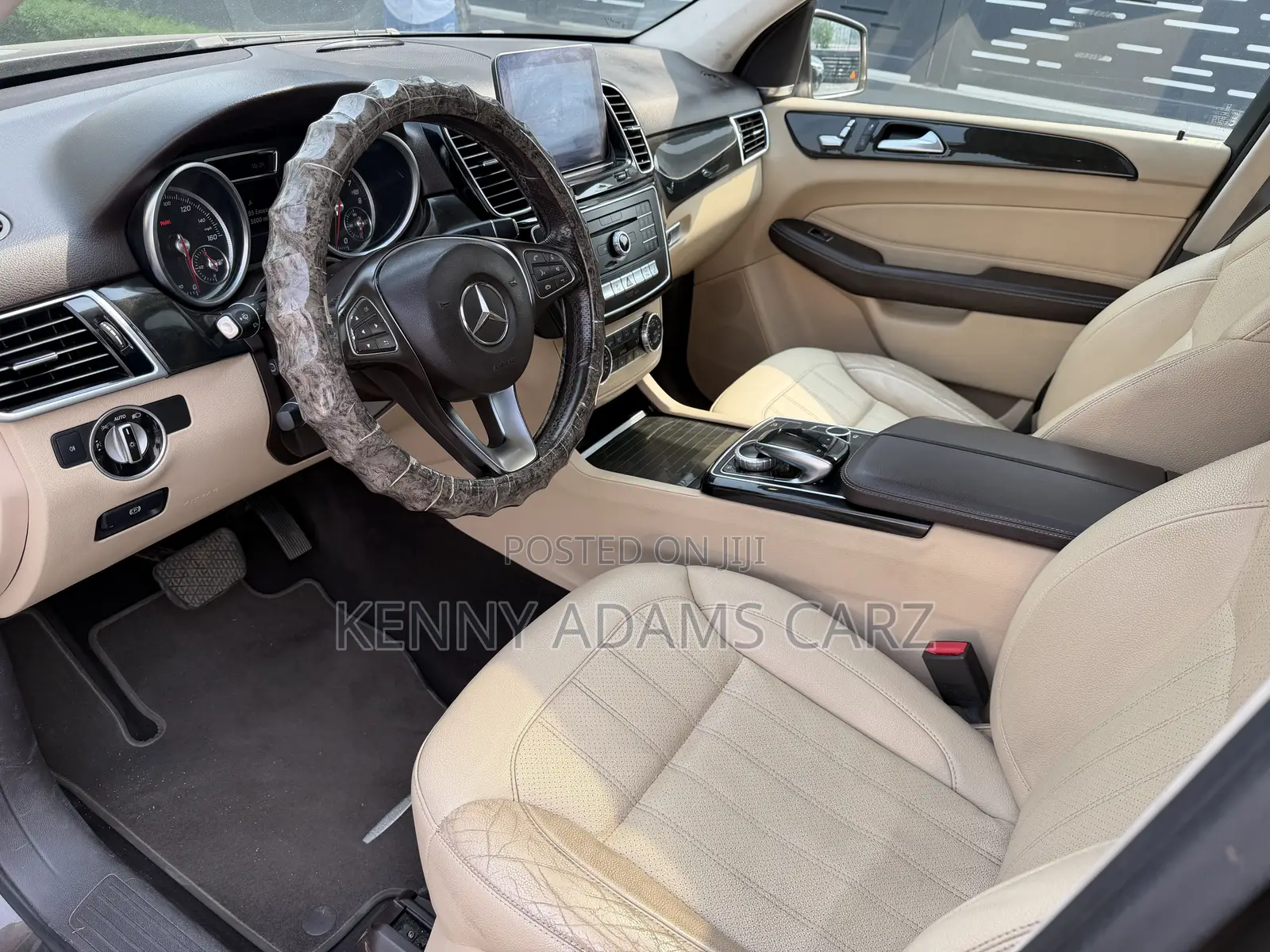 Mercedes-Benz GLE-Class 2016 Brown