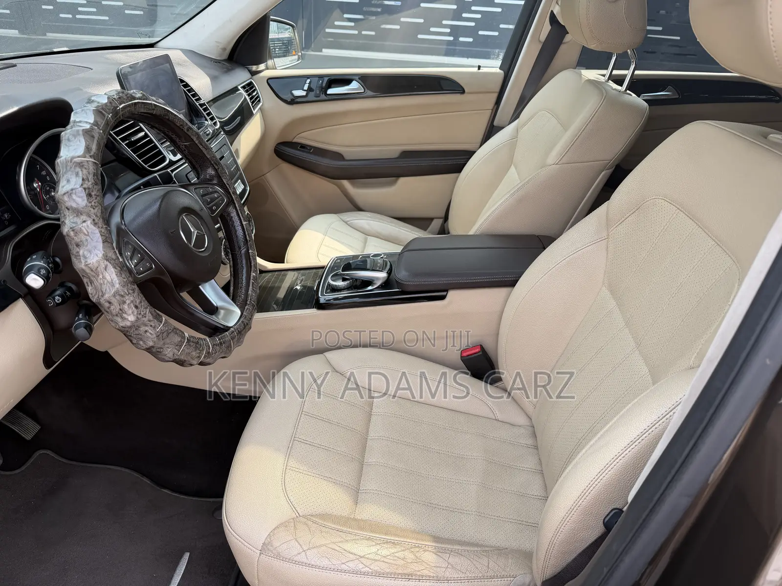 Mercedes-Benz GLE-Class 2016 Brown