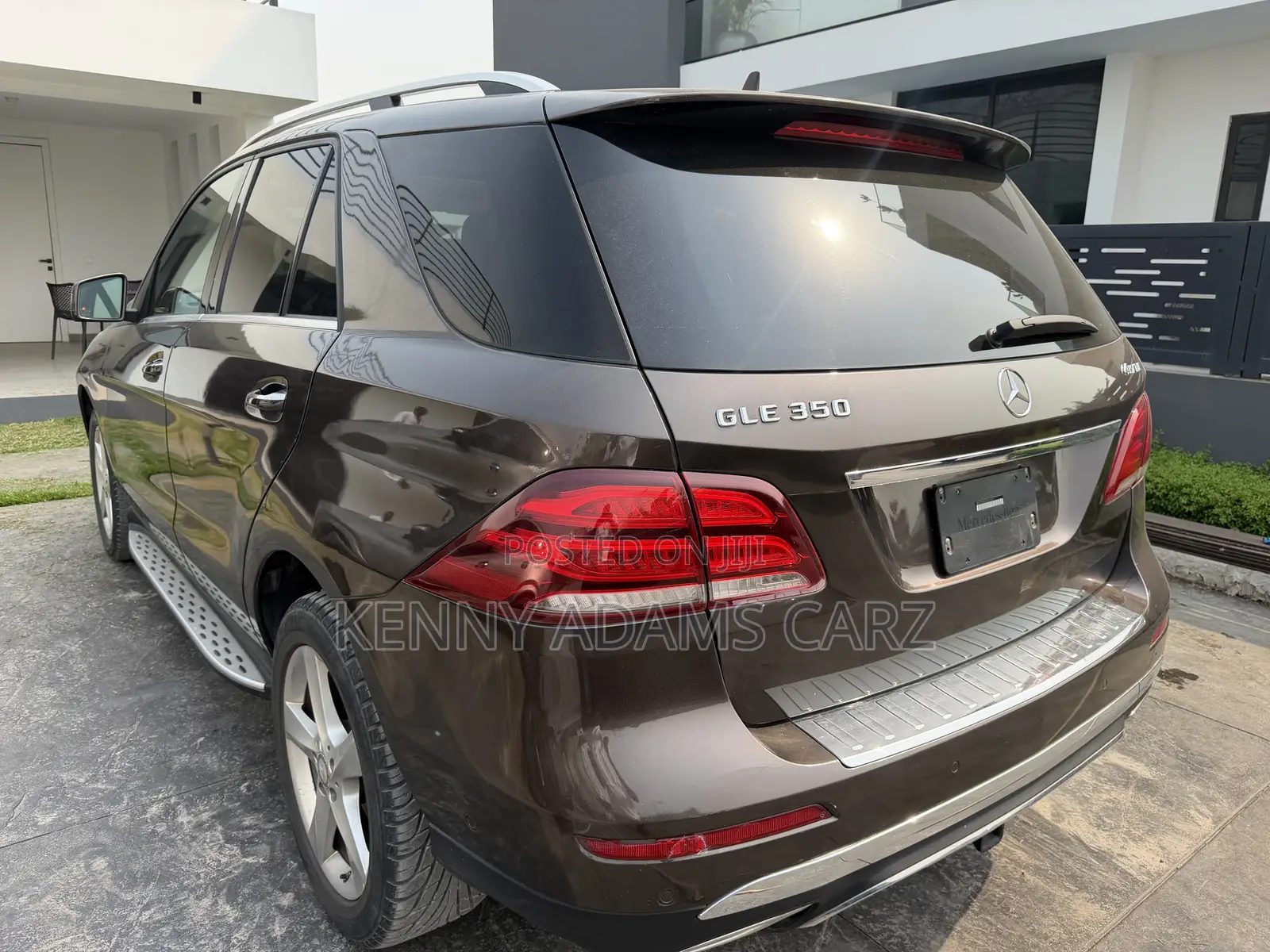 Mercedes-Benz GLE-Class 2016 Brown