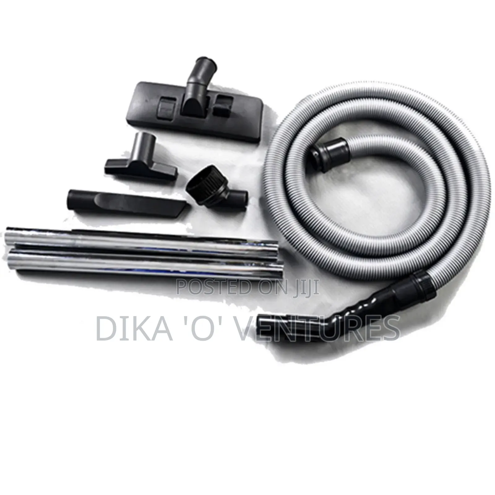 Vacuum Cleaner With Squeegee