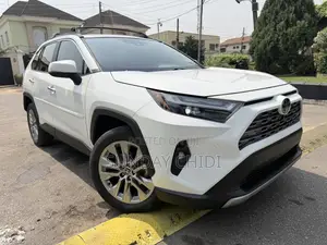 Toyota RAV4 Limited FWD 2023 White