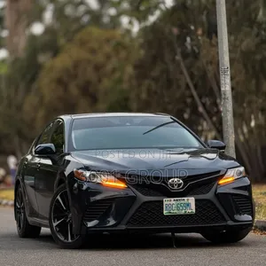Toyota Camry XSE (2.5L 4cyl 8A) 2019 Black