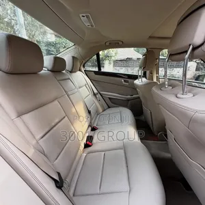 Mercedes-Benz E350 Base 4Matic Wagon AWD (3.5L 6cyl 7A) 2015 Blue