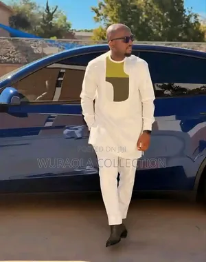 Massive Senator Wears Up and Down