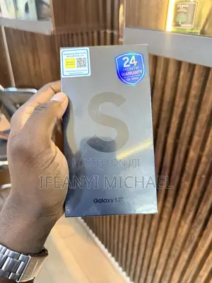 New Samsung Galaxy S22+ 5G 256 GB Green