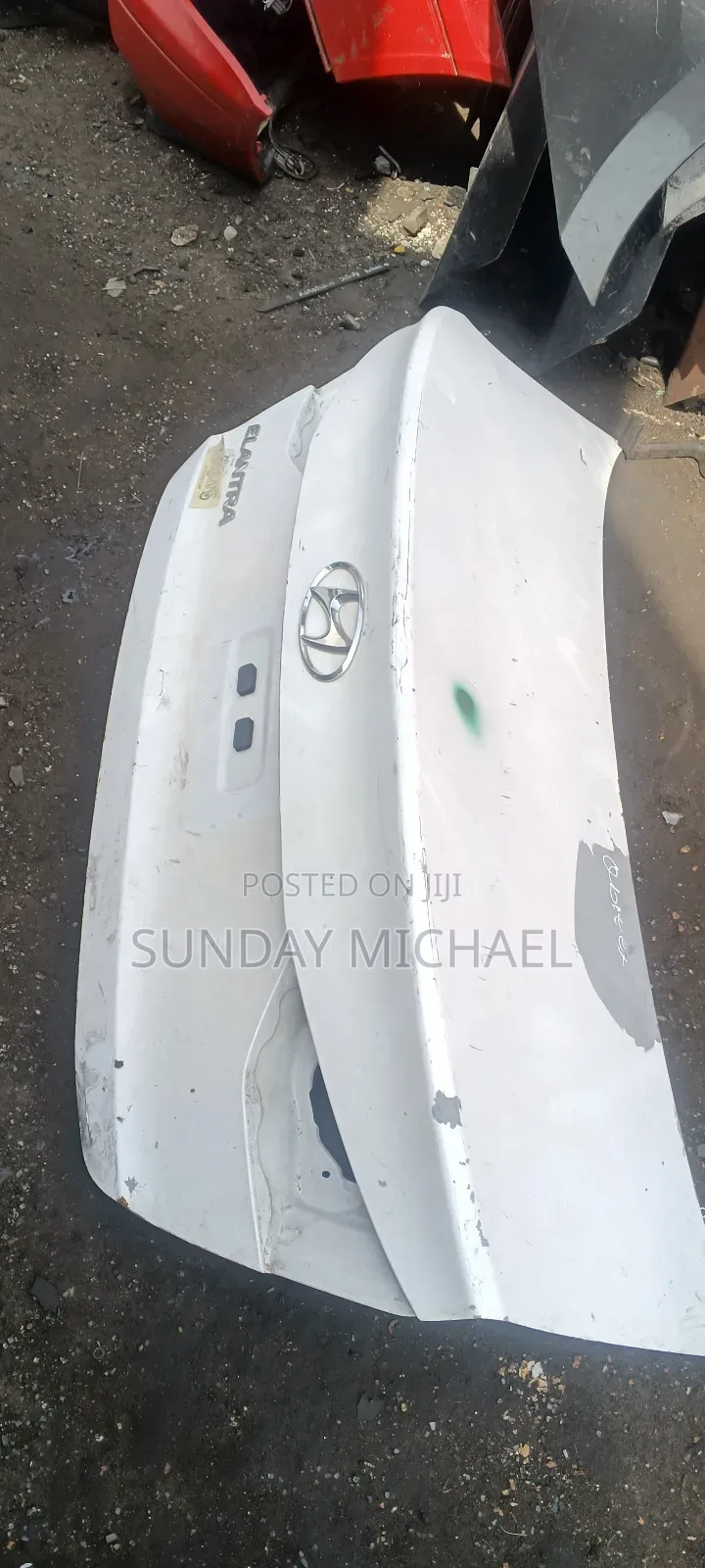 Empty Boot Hyundai Elantra 2017