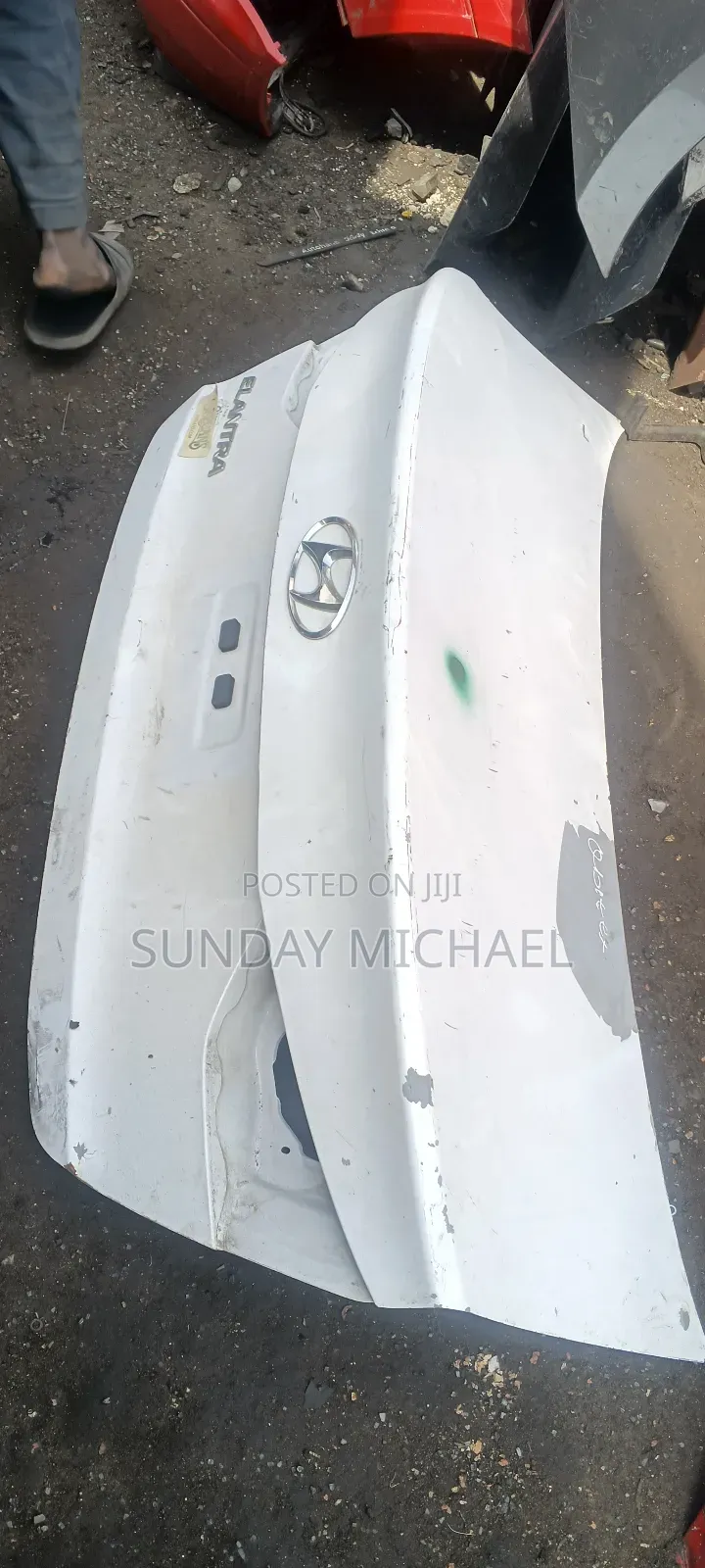 Empty Boot Hyundai Elantra 2017