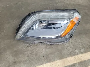 Mercedes-Benz GLK Charger Headlight 2013