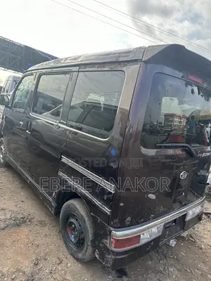 Daihatsu Hijet 2010