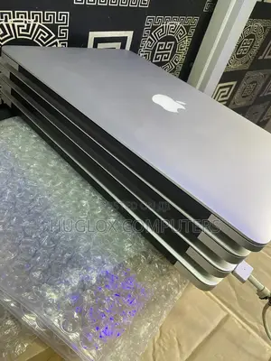 Laptop Apple MacBook 2015 8GB Intel Core I5 SSD 256GB