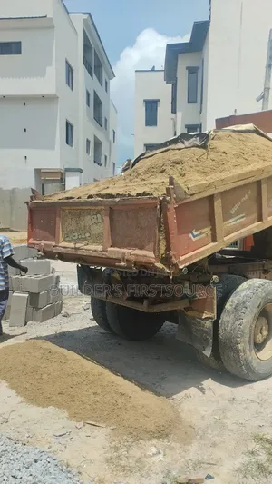 5, 10 and 15 Tons of Sharp Sand