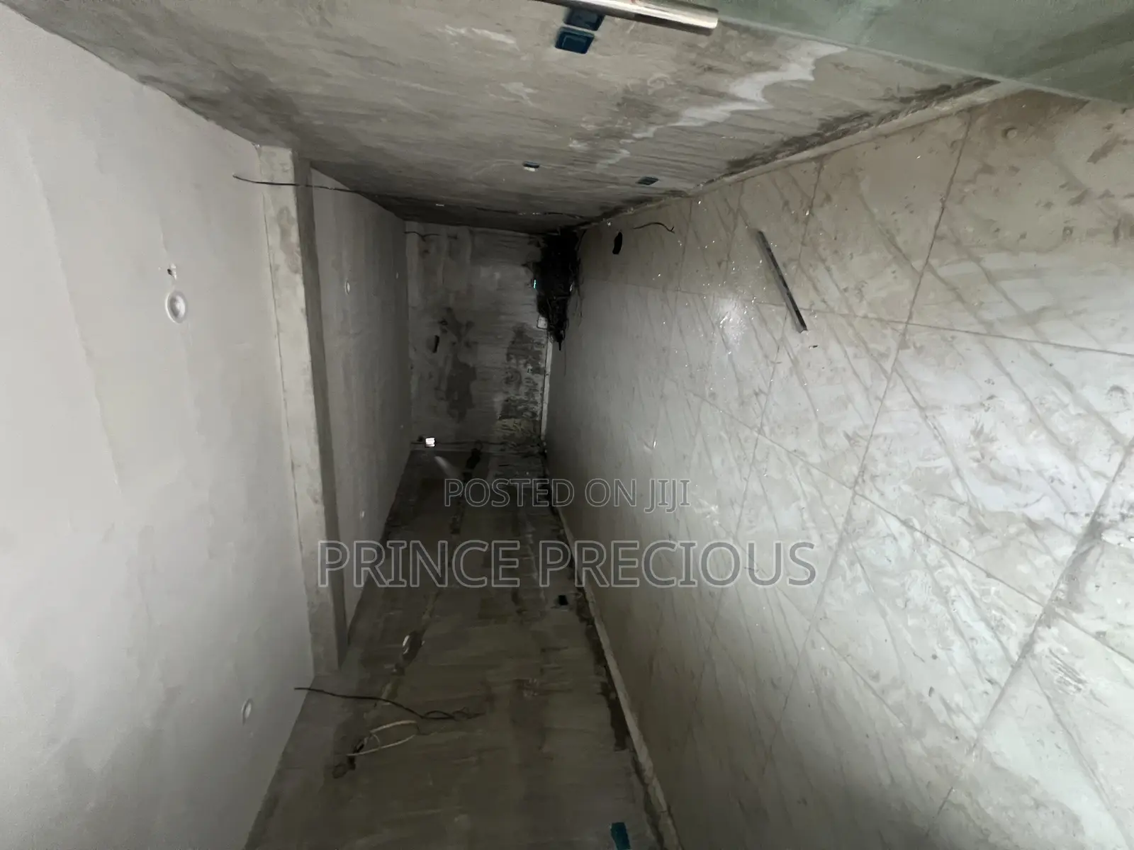Spacious Nice Space Facing Lekki Epe Expressway