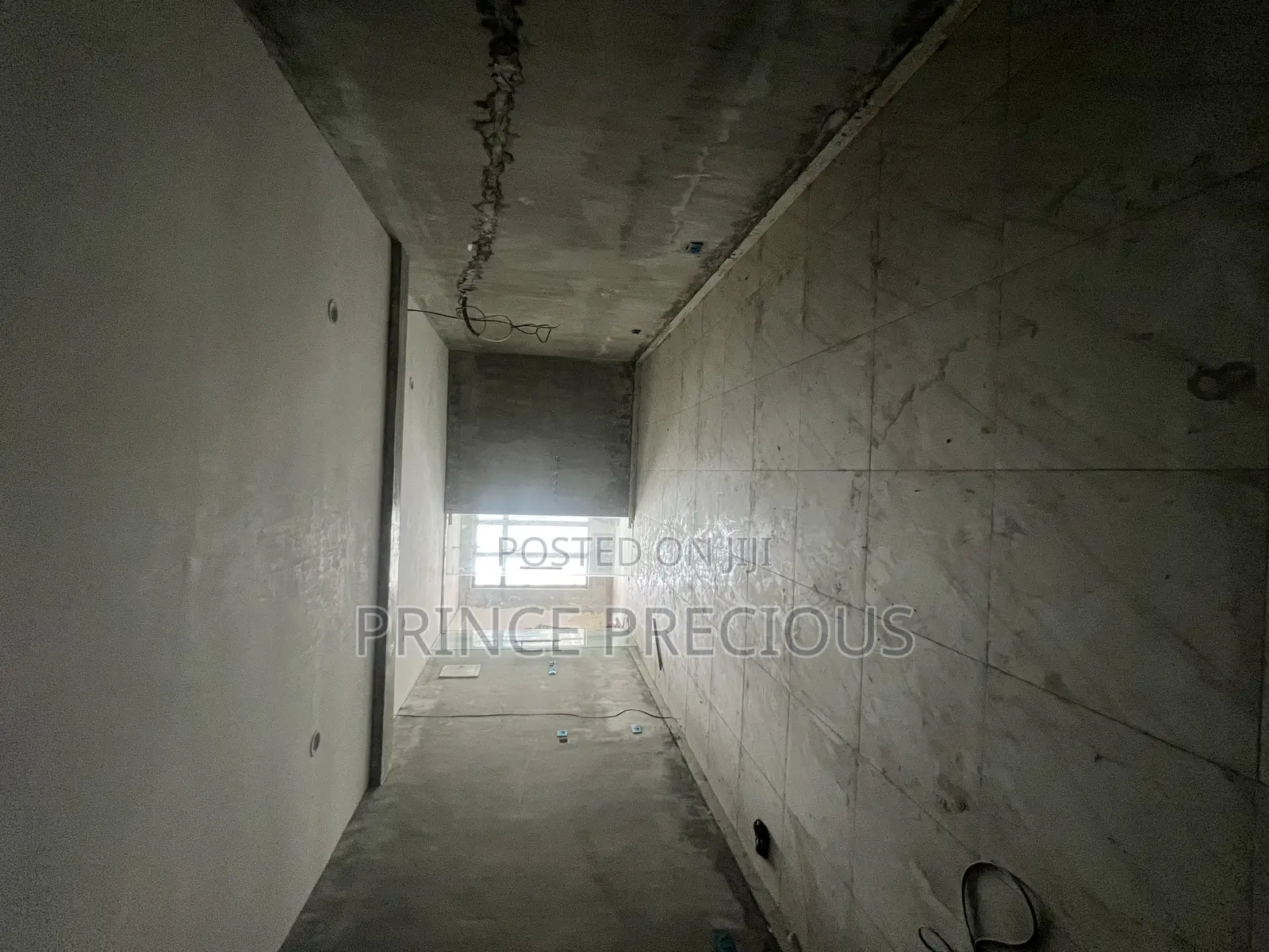 Spacious Nice Space Facing Lekki Epe Expressway