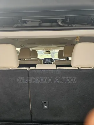 Toyota Highlander XLE 2022 Black