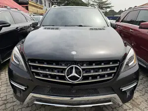 Mercedes-Benz M Class ML400 4MATIC 4dr SUV AWD (3.0L 6cyl Turbo 7A)