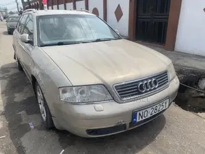 Audi A4 2.8 V6 2001 Gray