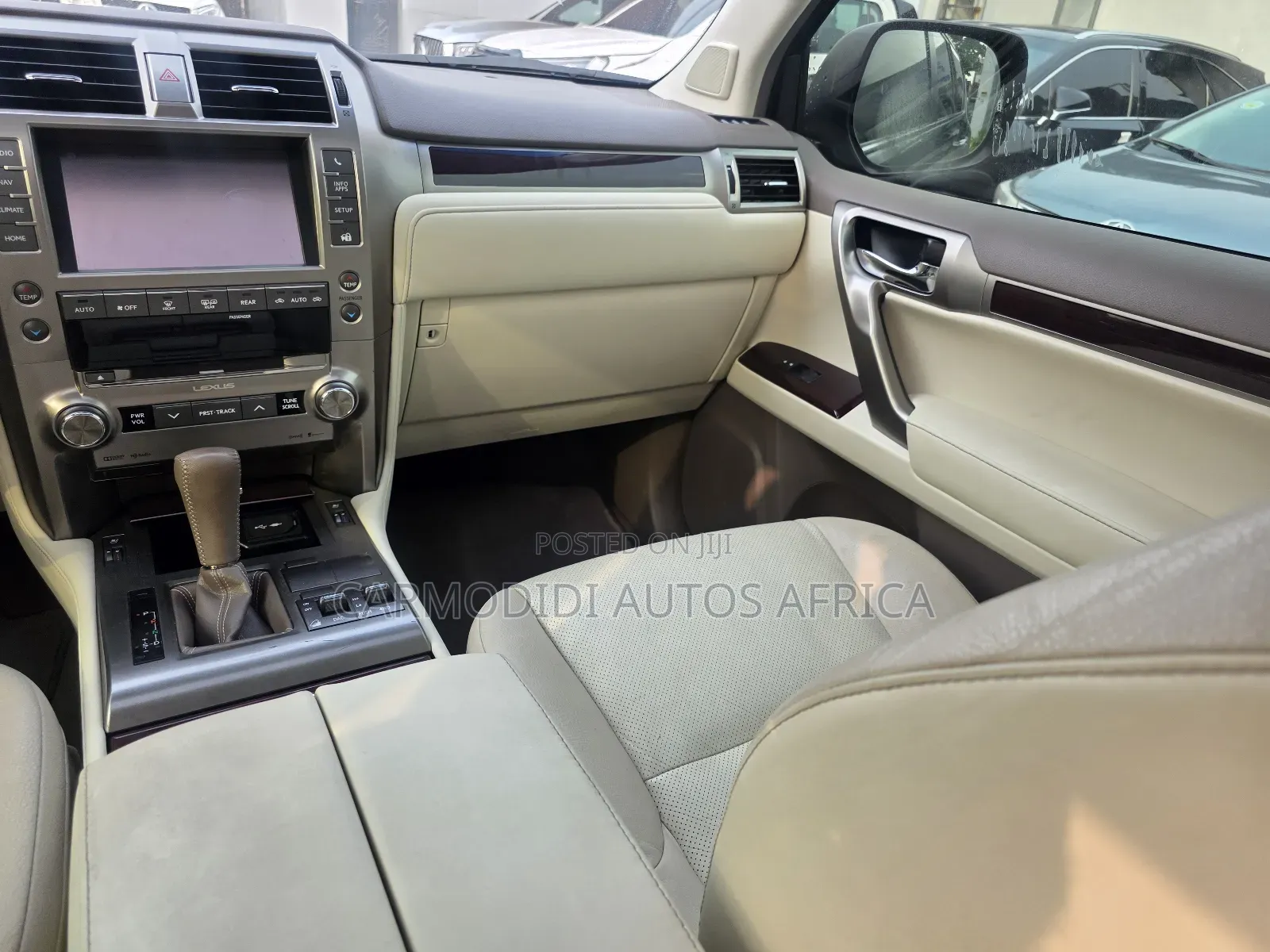 Lexus GX 2015 Silver