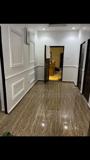 Polystyrene, Pop Wall and Interior Designer