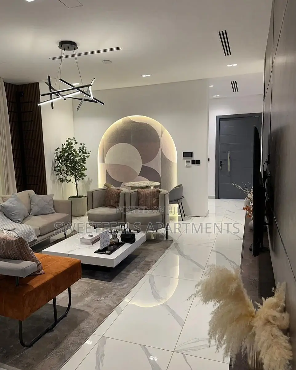 Image showcasing Luxury and Spacious 3 Bedroom Penthouse With Balconie,Pool and Gym in ...