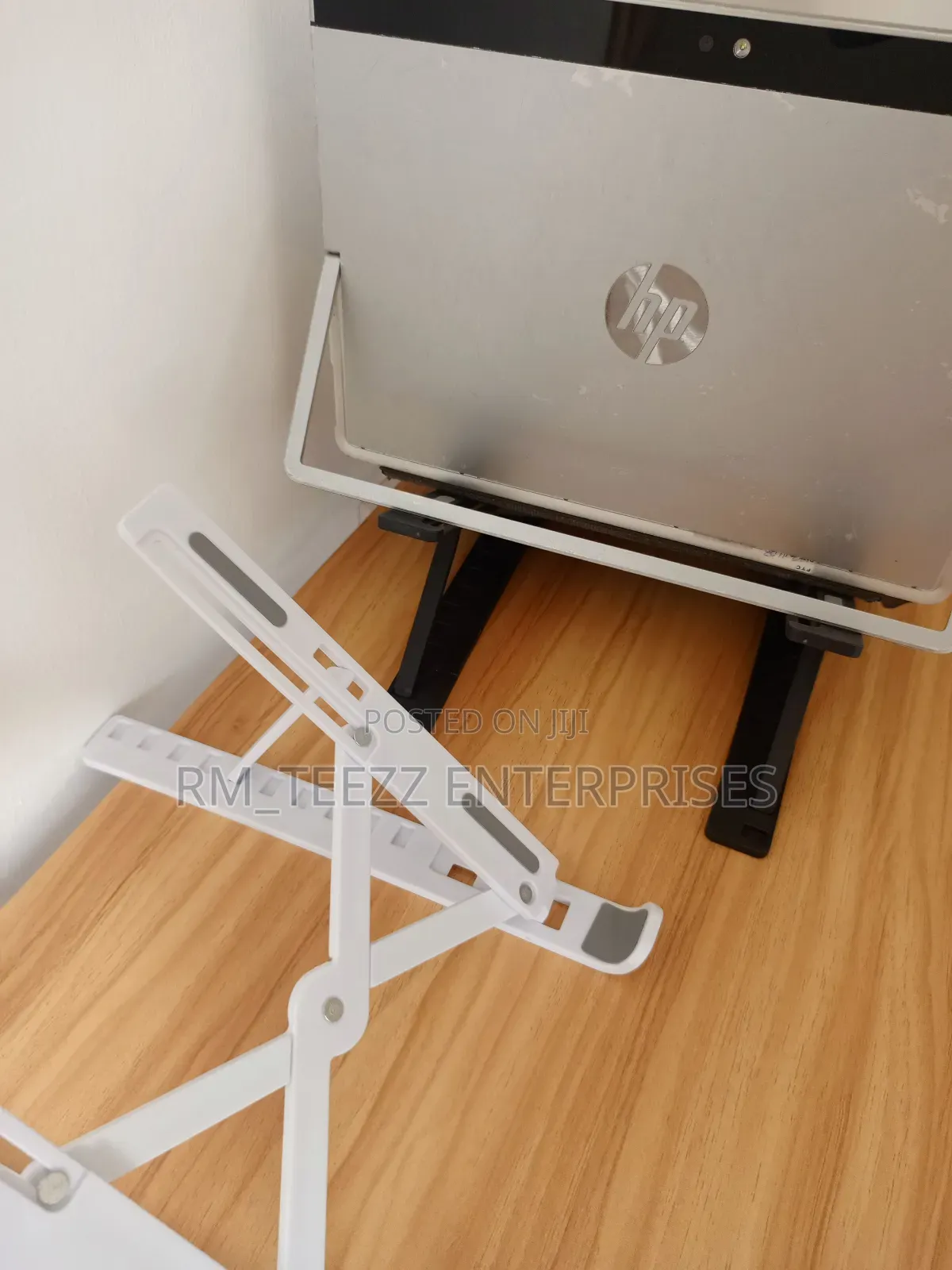 Foldable Laptop Stand