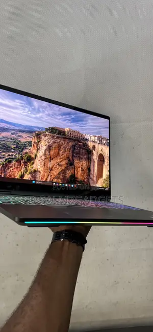Laptop HP Omen Max 16 32GB Intel Core Ultra 9 SSD 2T