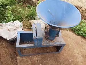 Feed Pelletizer
