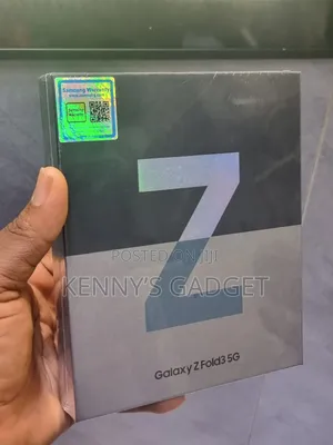 New Samsung Galaxy Z Fold 3 256 GB Black