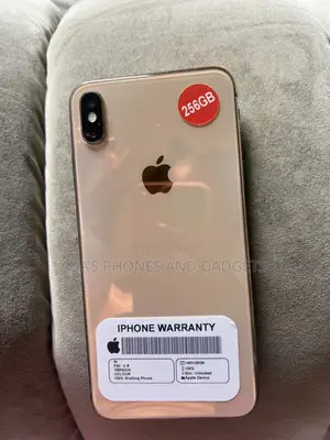 Apple iPhone XS Max 64 GB Gold