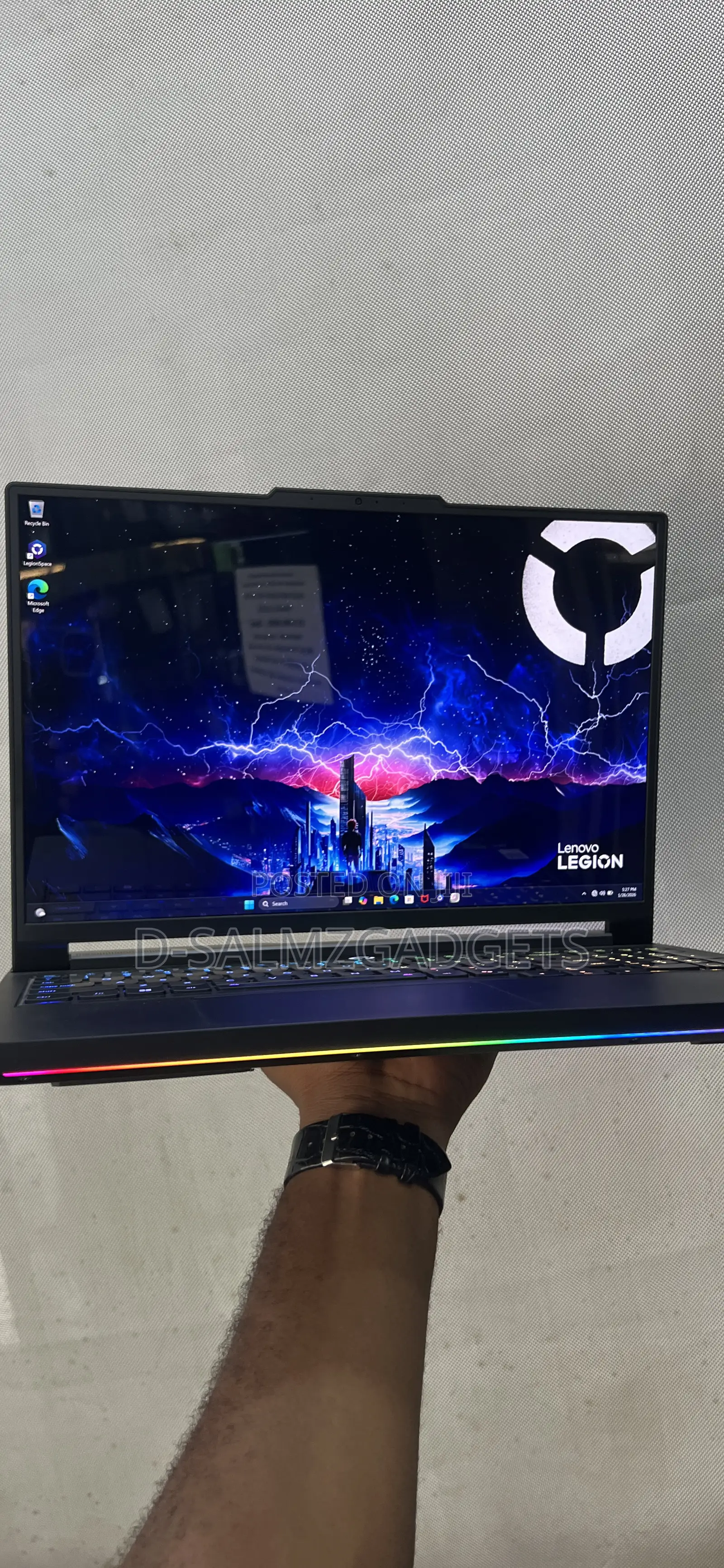 Laptop Lenovo Legion 7 32GB Intel Core Ultra 9 SSD 1T