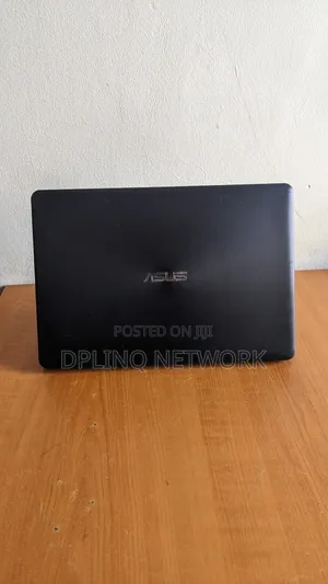 Laptop Asus VivoBook S14 S410UA 8GB Intel Core I3 SSD 128GB