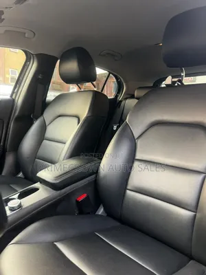 Mercedes-Benz GLA 250 2015 Black