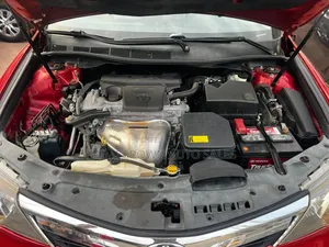 Toyota Camry SE 4dr Sedan (2.5L 4cyl 6A) 2013 Red