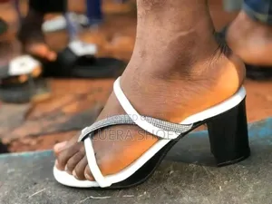 Female Heel's