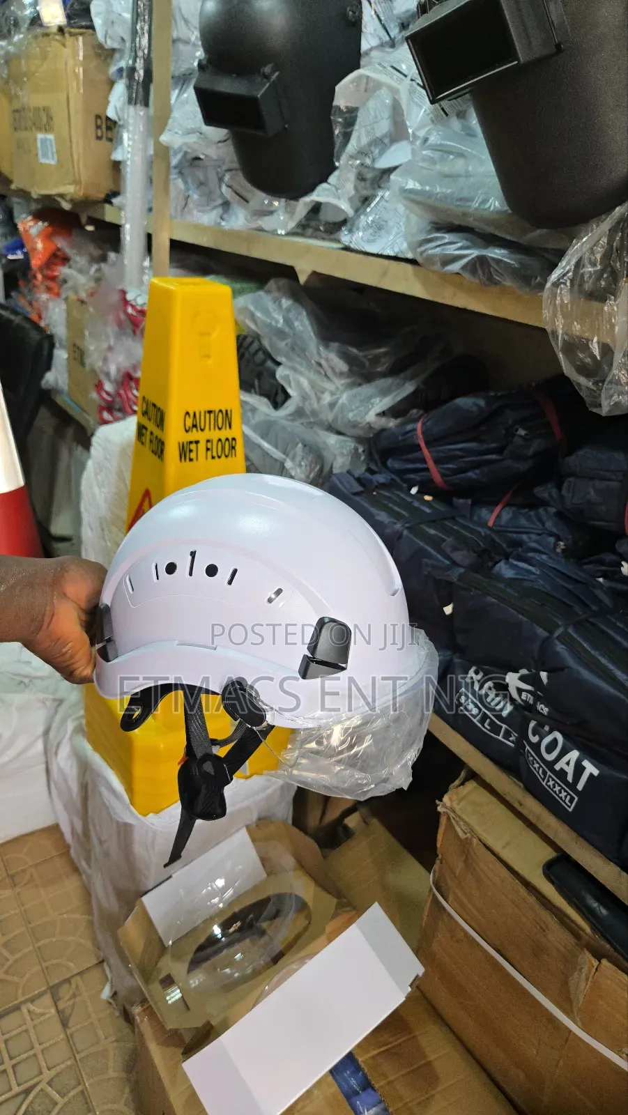 4 Chin Strap Hard Hat