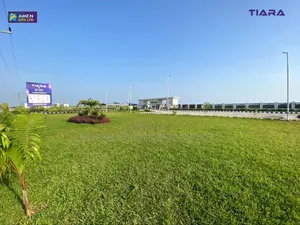 5 Plots of Land at Tiara by Amen Estate Facing the Expressway.