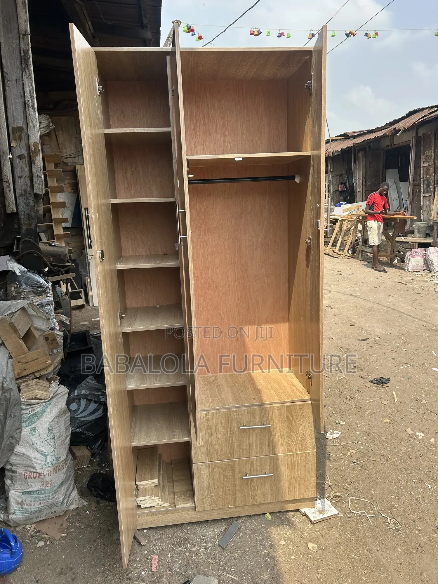 Wardrobe 3by7