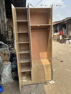 Wardrobe 3by7
