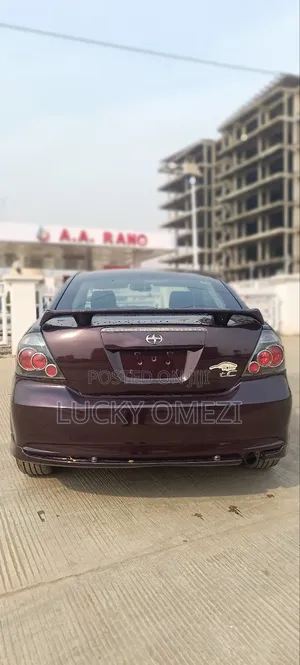 Scion tC Base 2008 Brown